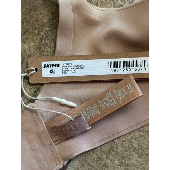 Skims Ultimate Push up Plunge Bra Clay Size 34DD - Picture 10 of 10